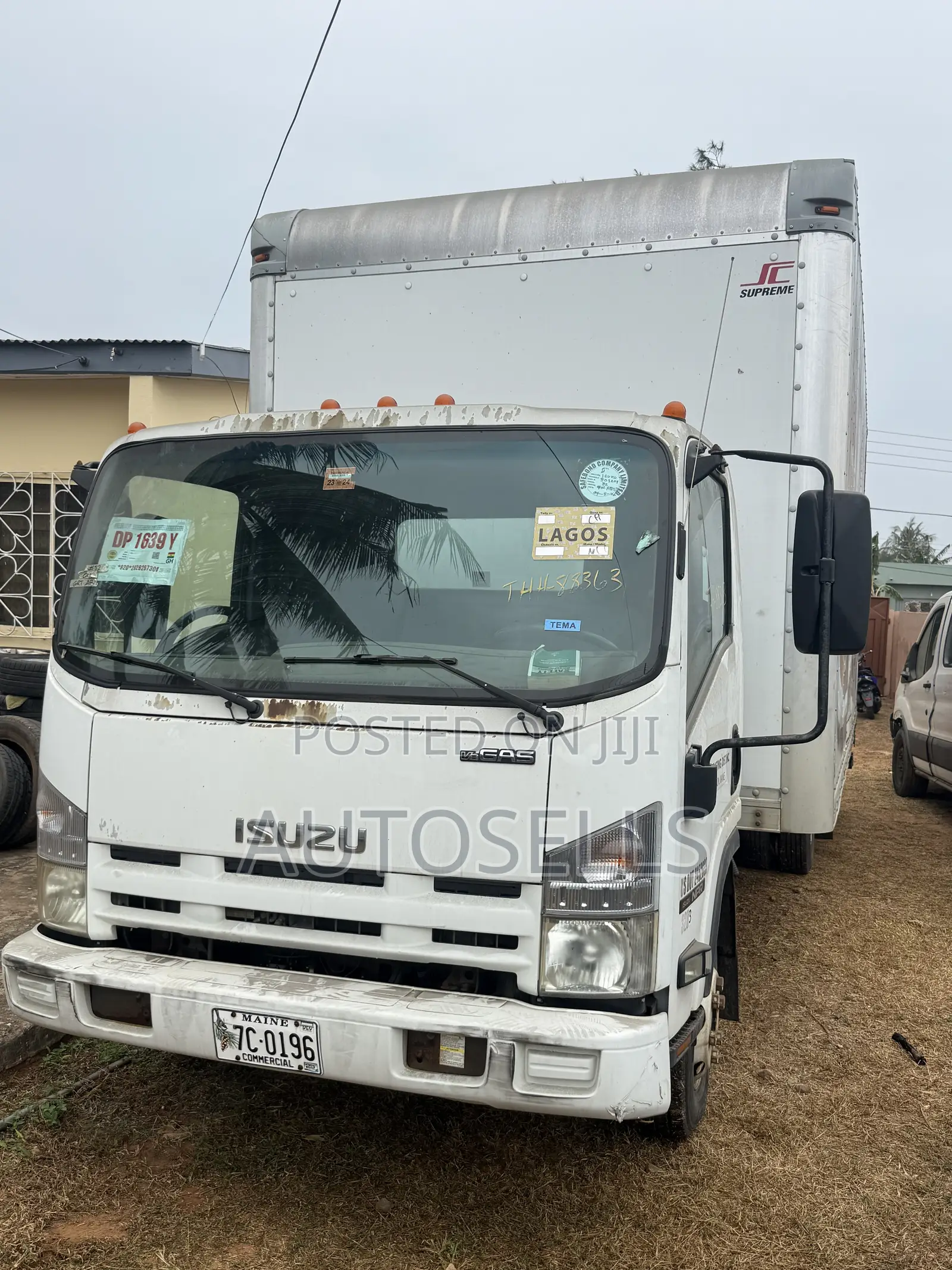 2013 Isuzu NPR Cargo Truck
