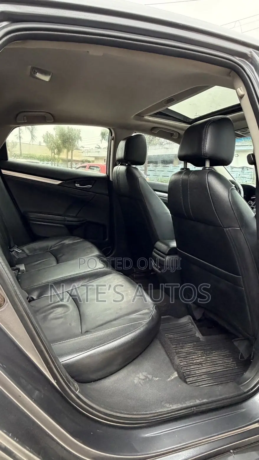 Honda Civic Touring 4dr Sedan (1.5L 4cyl) 2017 Gray