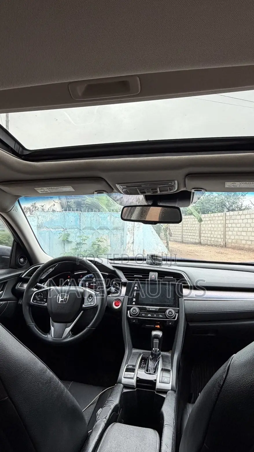 Honda Civic Touring 4dr Sedan (1.5L 4cyl) 2017 Gray