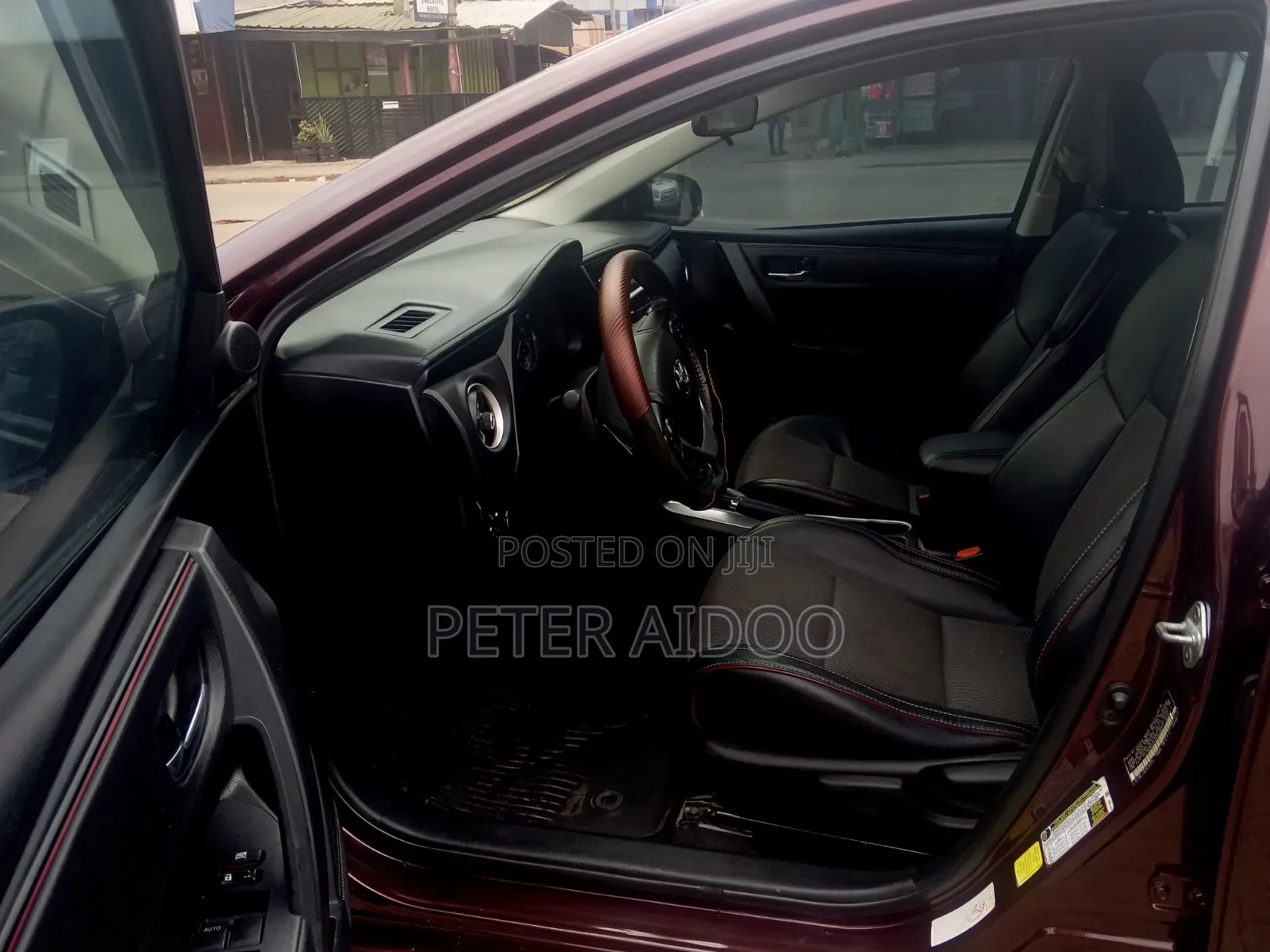 Toyota Corolla 2017 Brown