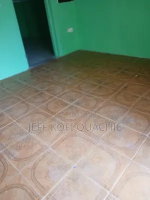Mini Flat in , Lincoln School Area for rent