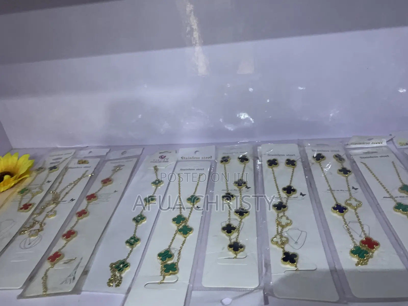 Trendy Ladies Fashion Jewelry Set - Brand New
