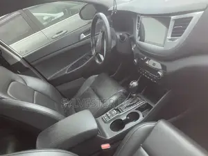 Hyundai Tucson 2018 White