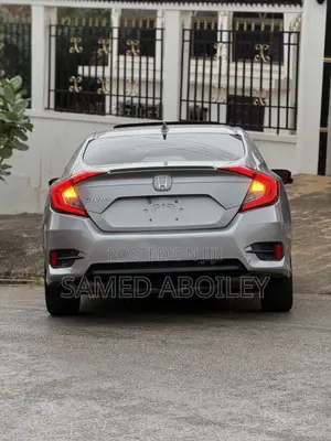 Honda Civic 2018 Silver