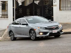 Honda Civic 2018 Silver