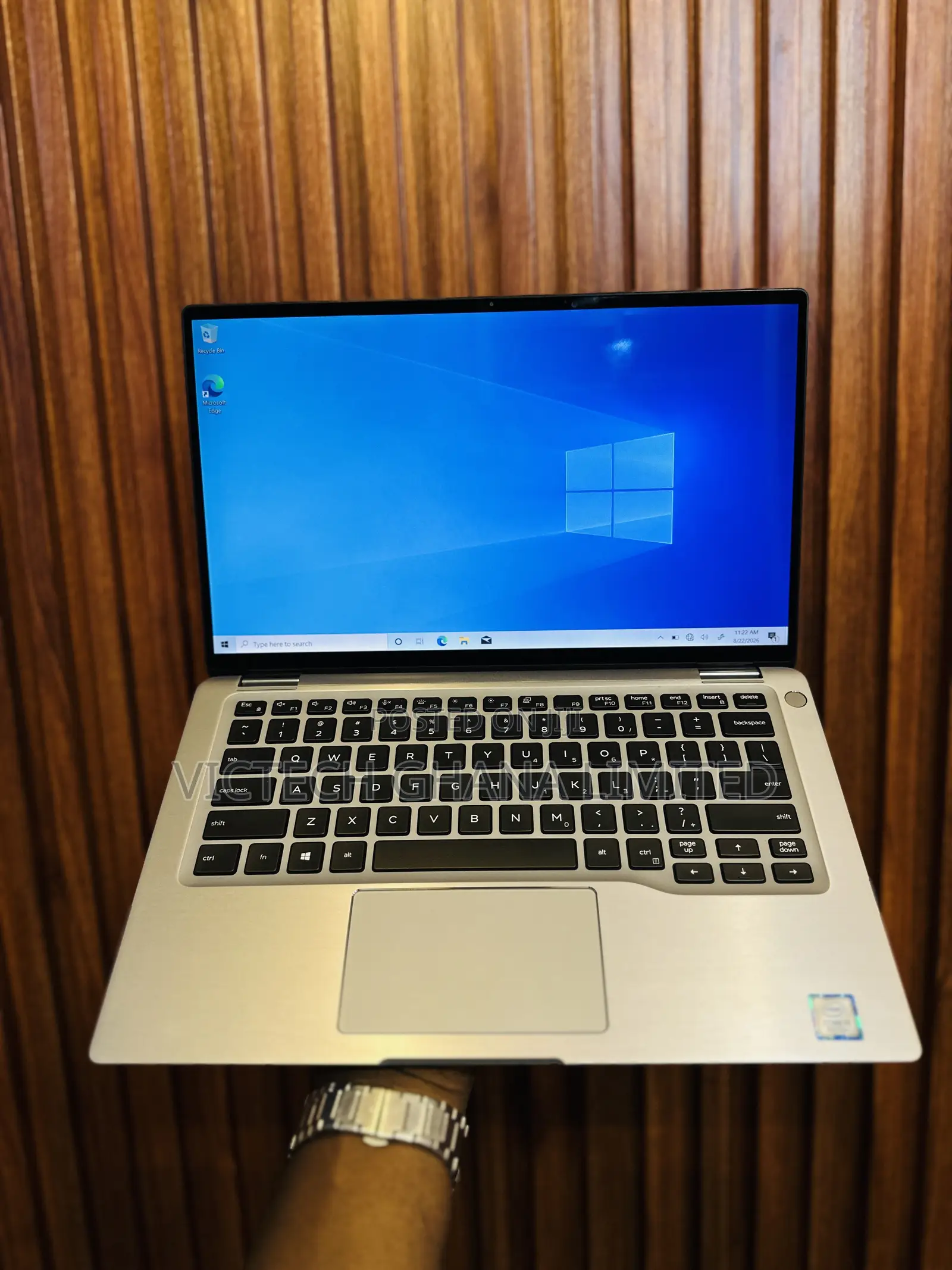 New Laptop Dell Latitude 7400 2-in-1 16GB Intel Core i5 SSD 256GB