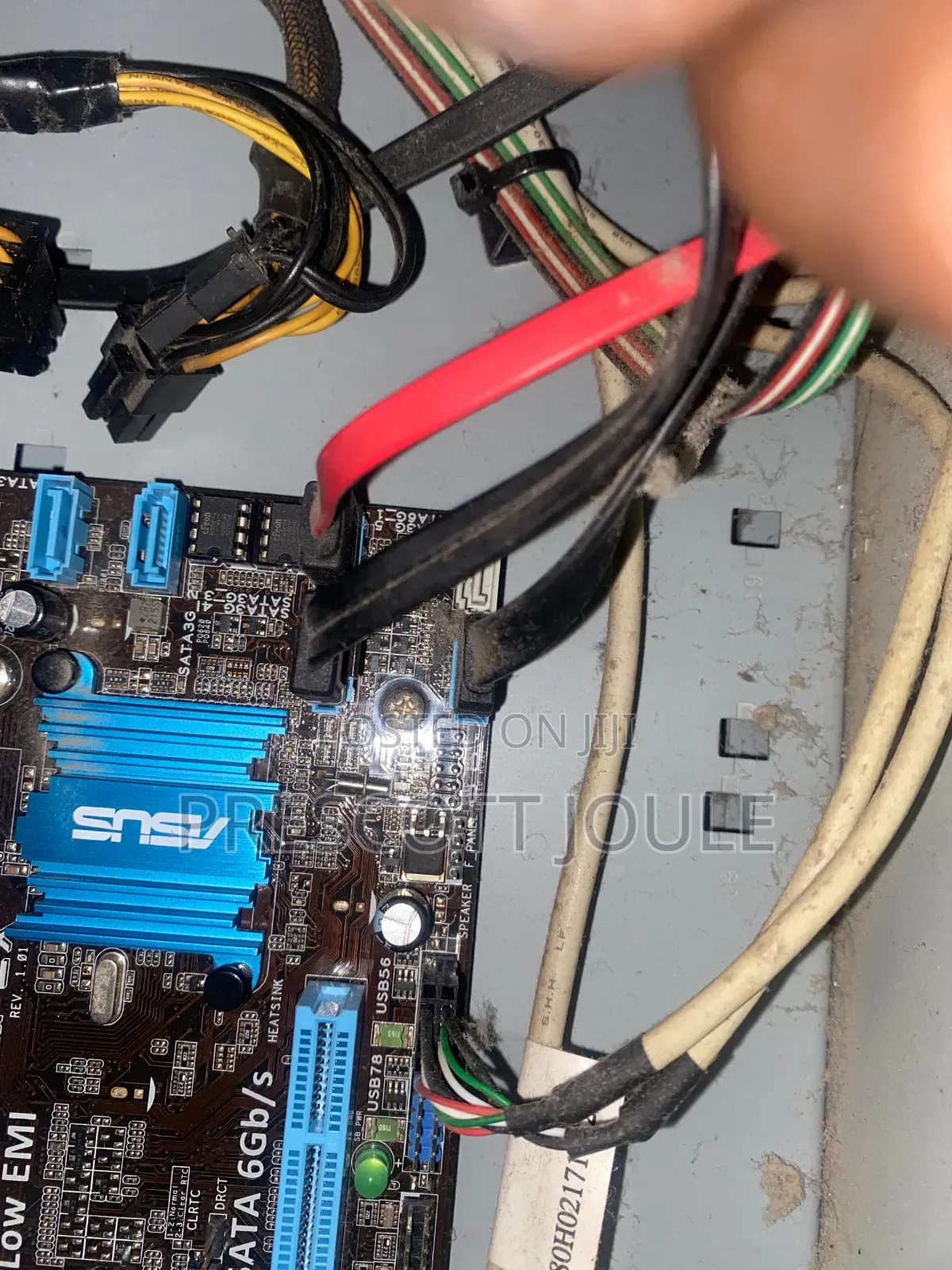 Desktop Computer Asus 8GB Intel Core i7 HDD+SSD 500GB