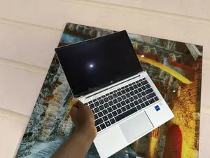 Laptop HP EliteBook 830 G7 16GB Intel Core i5 SSD 256GB