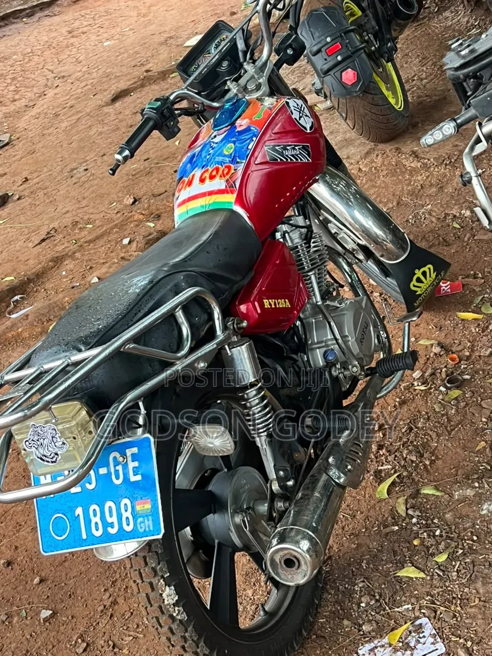 Royal RY125 2025 Red