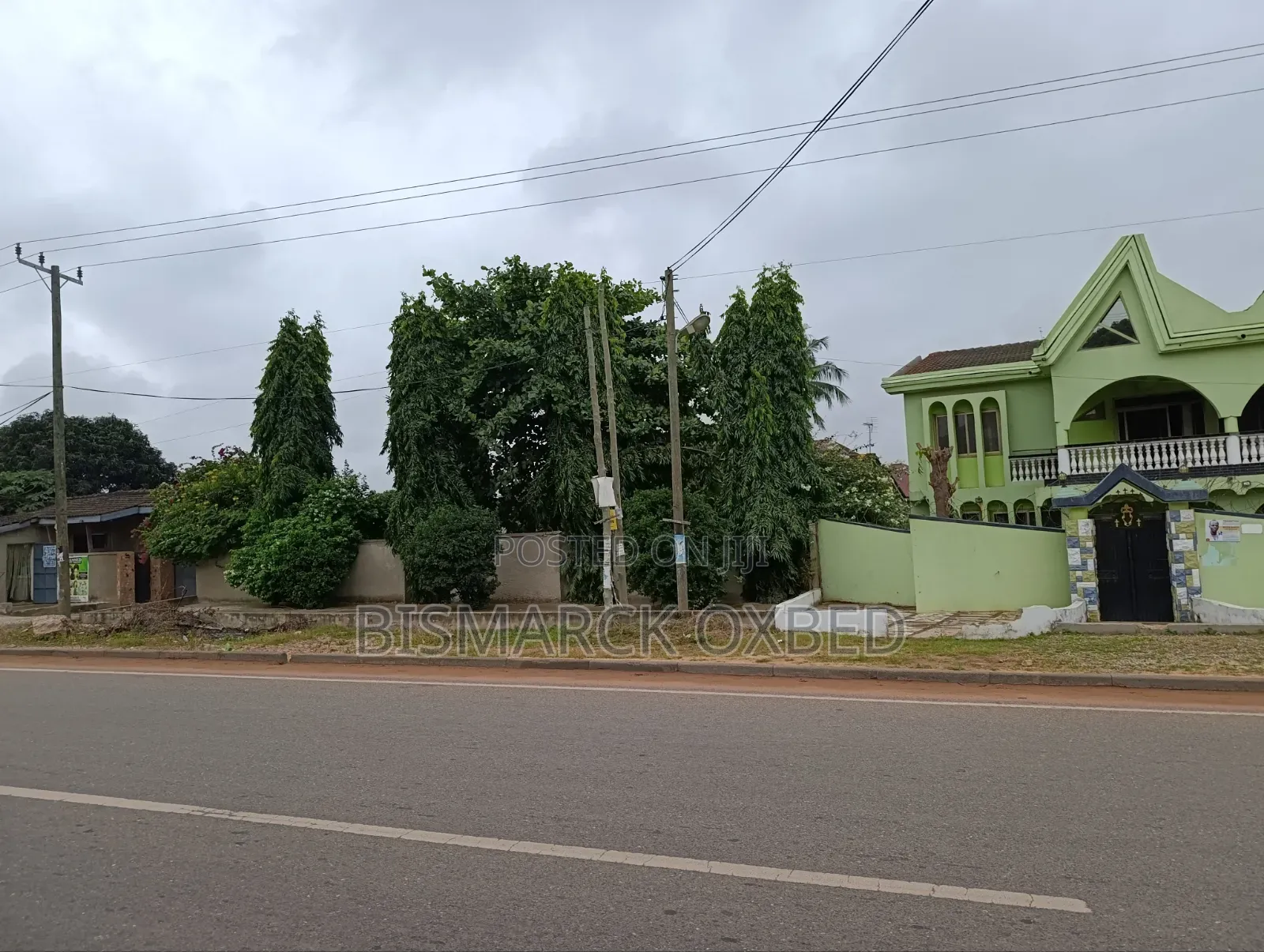 5bdrm Mansion in Top Base High Way for sale
