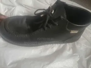 Original Nike Air Jordan and Cracks