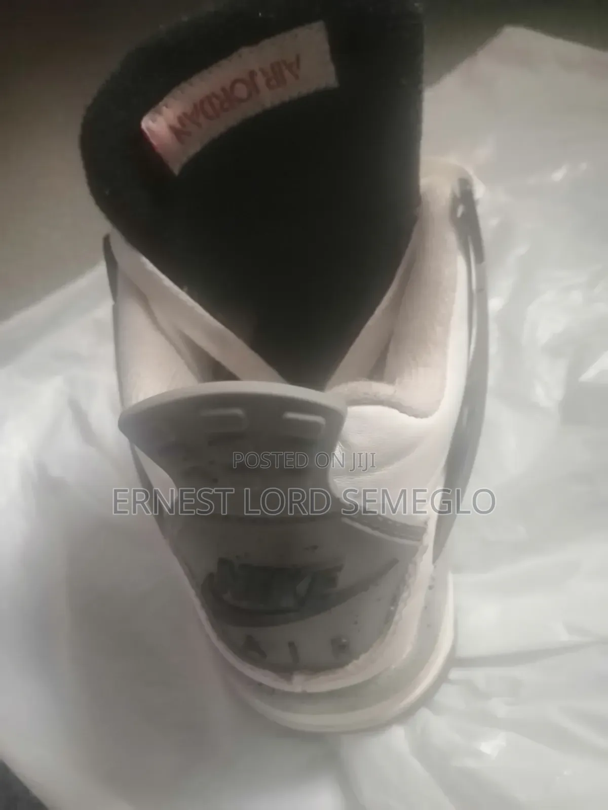 Original Nike Air Jordan and Cracks