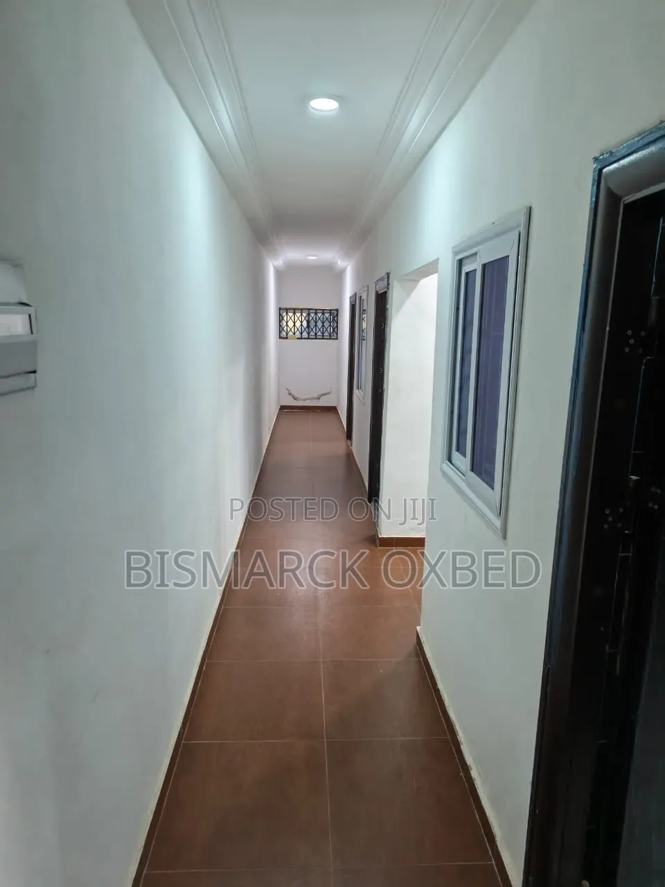 5bdrm Mansion in Top Base High Way for sale