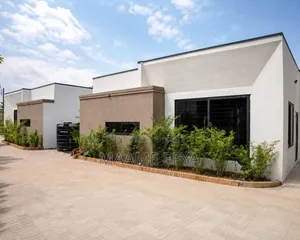 3bdrm House in Adenta, Accra Metropolitan for sale