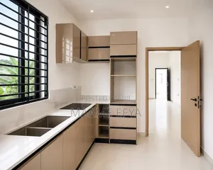 3bdrm House in Adenta, Accra Metropolitan for sale