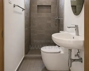 3bdrm House in Adenta, Accra Metropolitan for sale