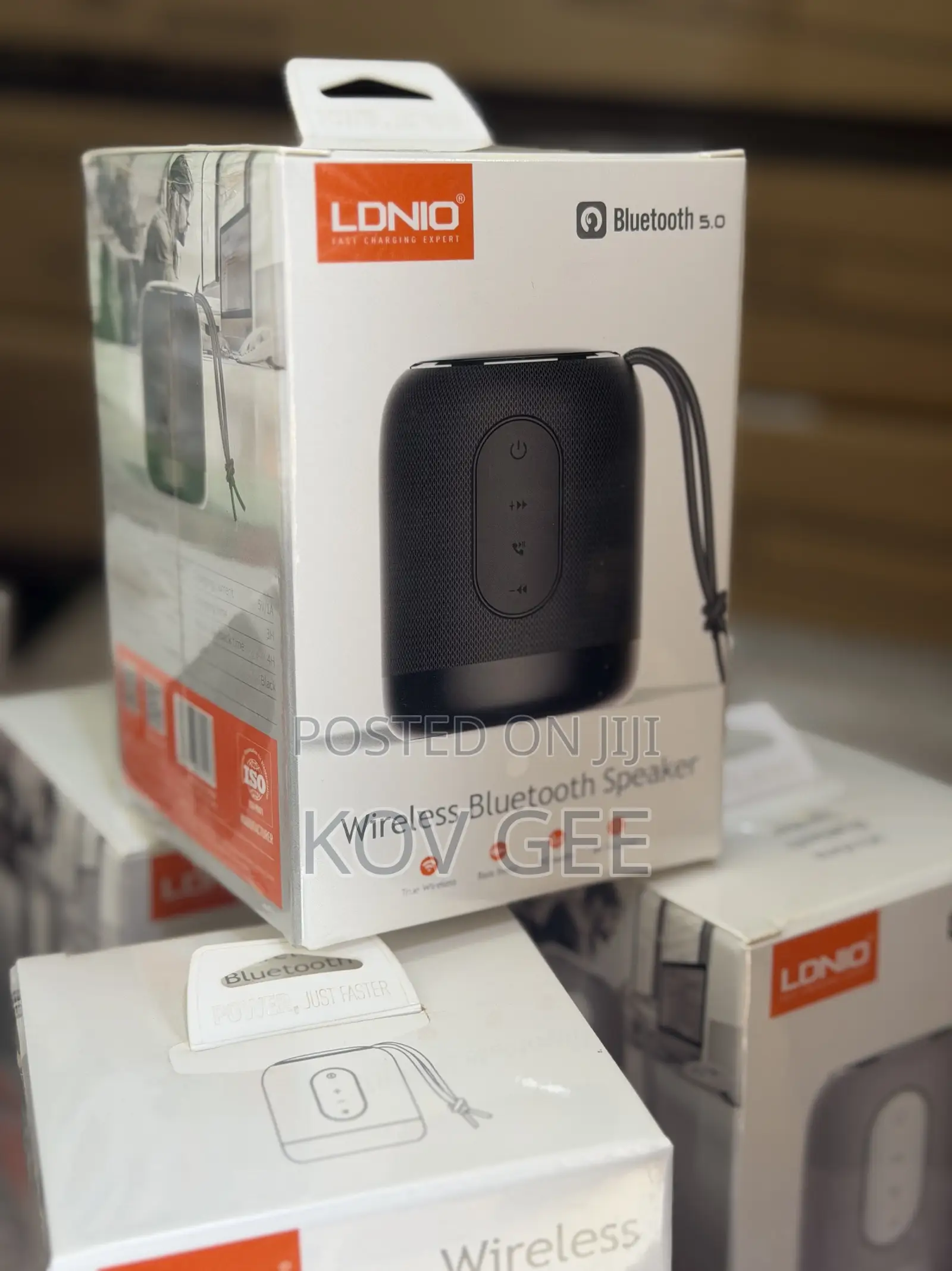 2000 mAh Bluetooth 5.0 Wireless Speaker BTS12