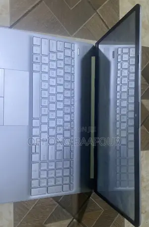 Laptop HP 15-Gw0023od Slim 4GB AMD Ryzen 3 SSD 128GB