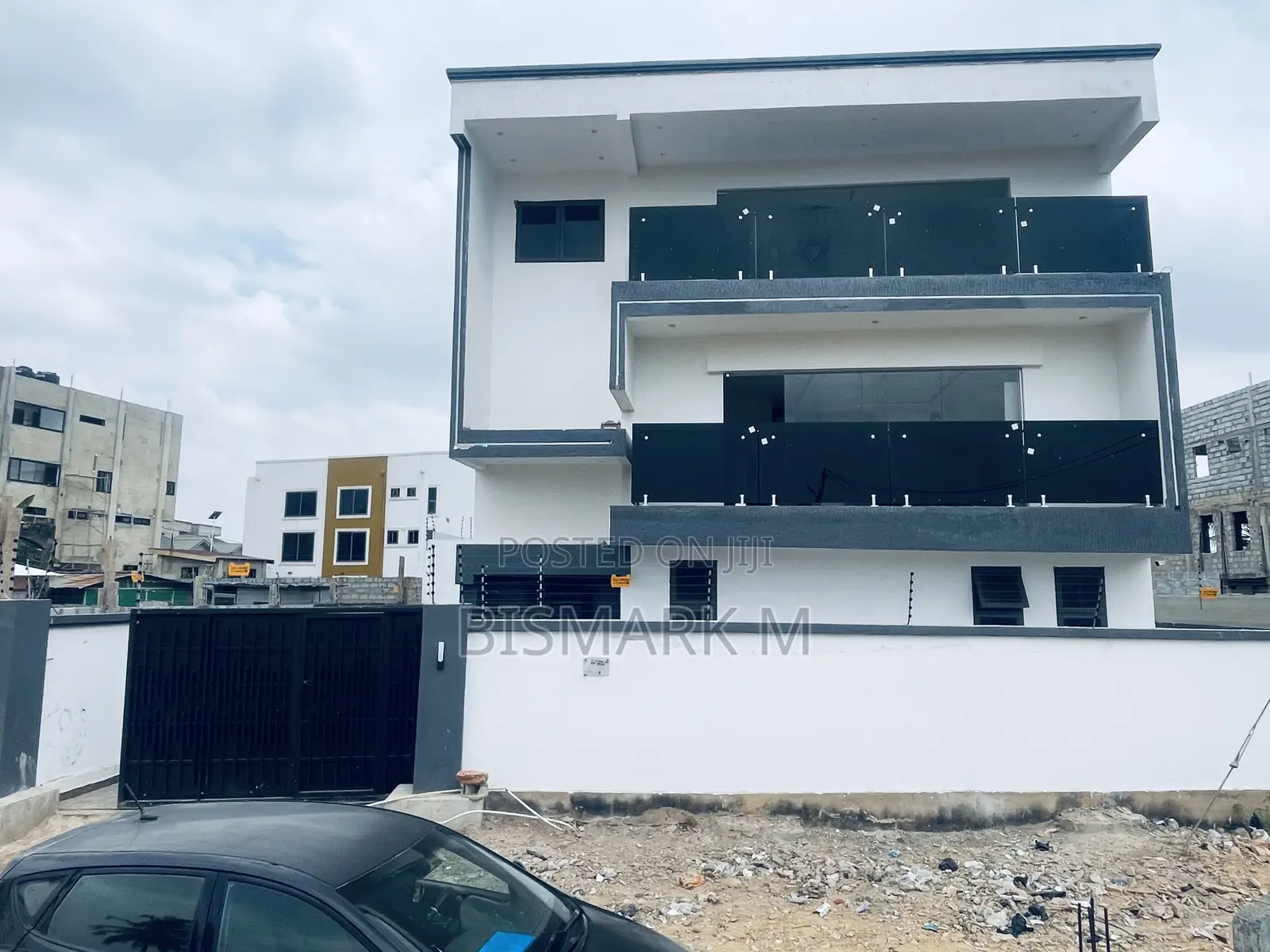 3bdrm House in Ashaley Botwe for sale