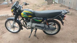 Bajaj Boxer 125 2026 Black