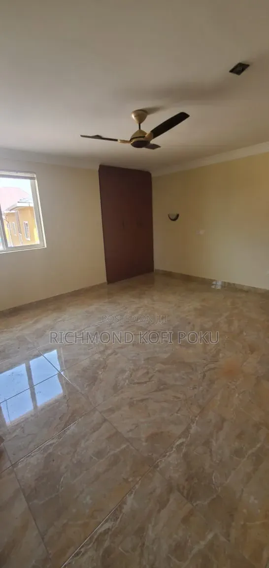3bdrm Apartment in Kofis Realty, Coca Cola for rent
