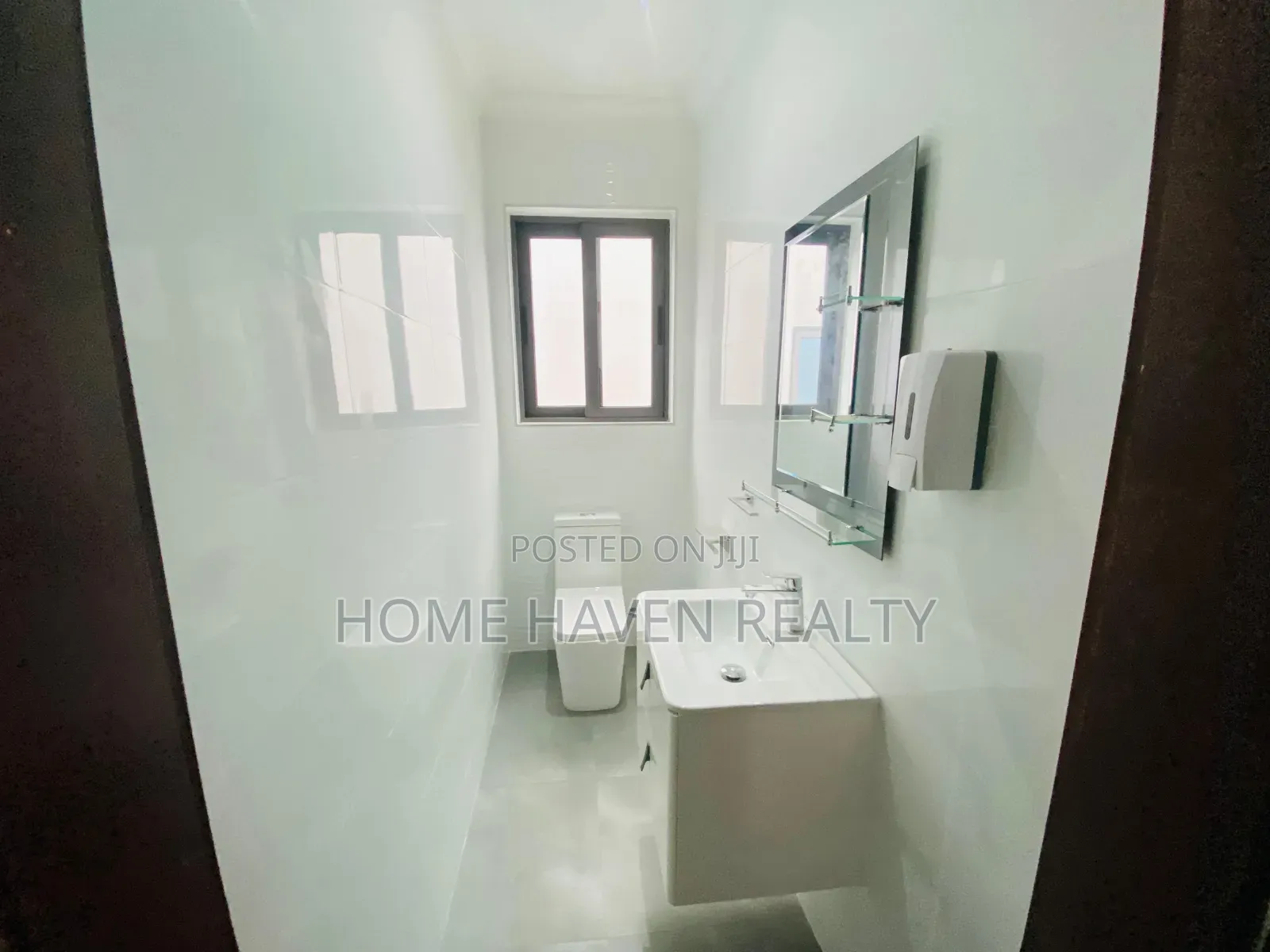 100 Square Meter Office Space for Rent at Dzorwulu