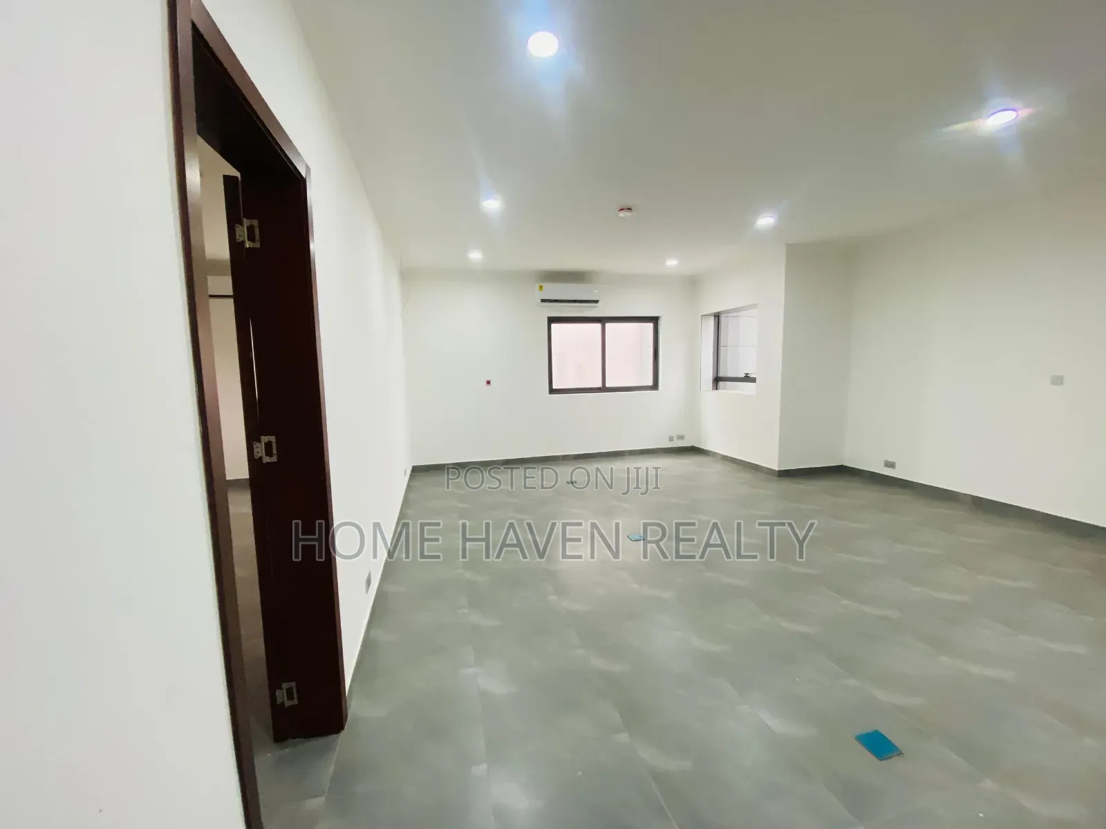100 Square Meter Office Space for Rent at Dzorwulu