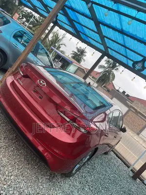 Hyundai Elantra Limited 2018 Red