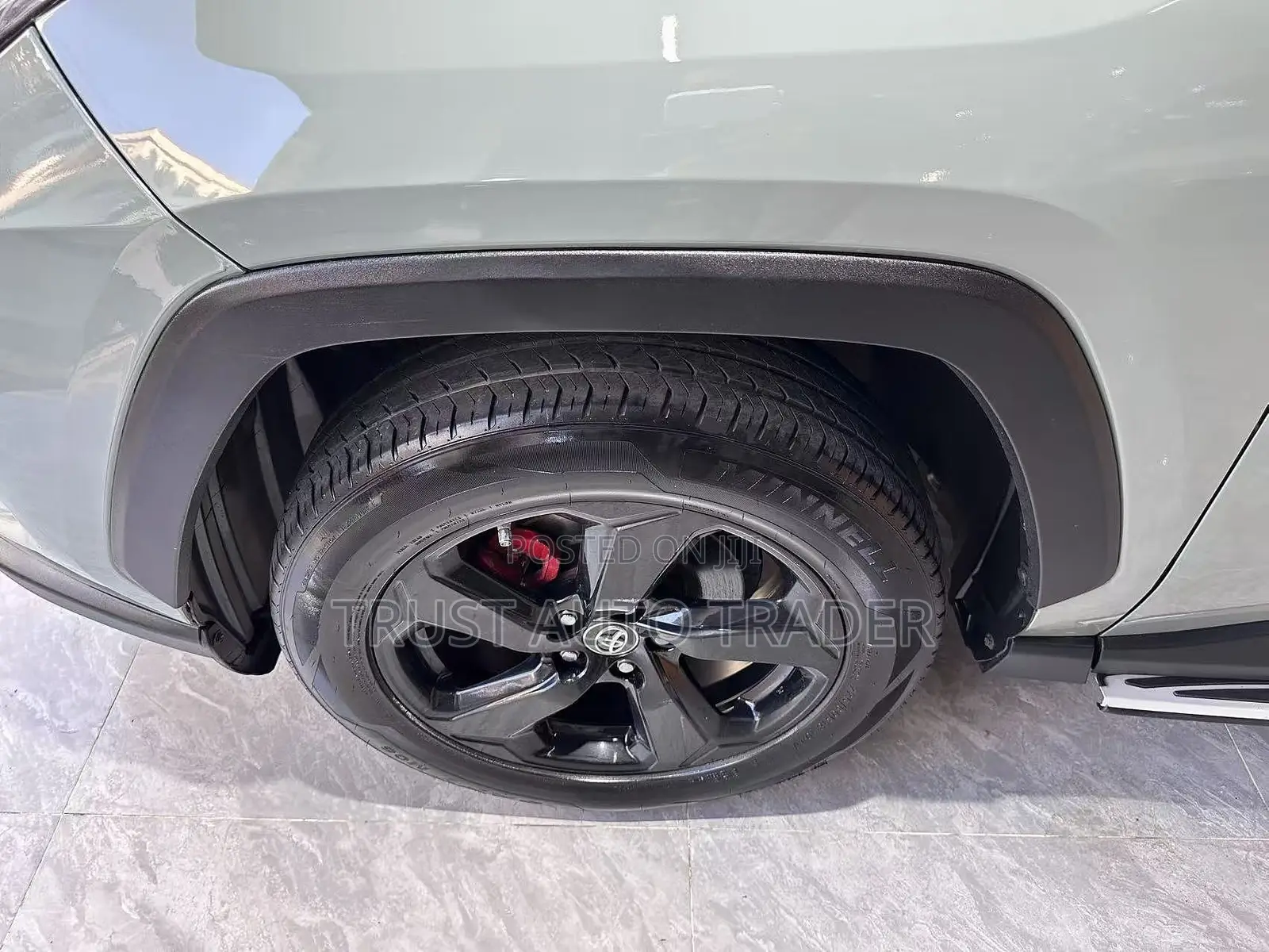 Toyota RAV4 Adventure AWD 2020 Green