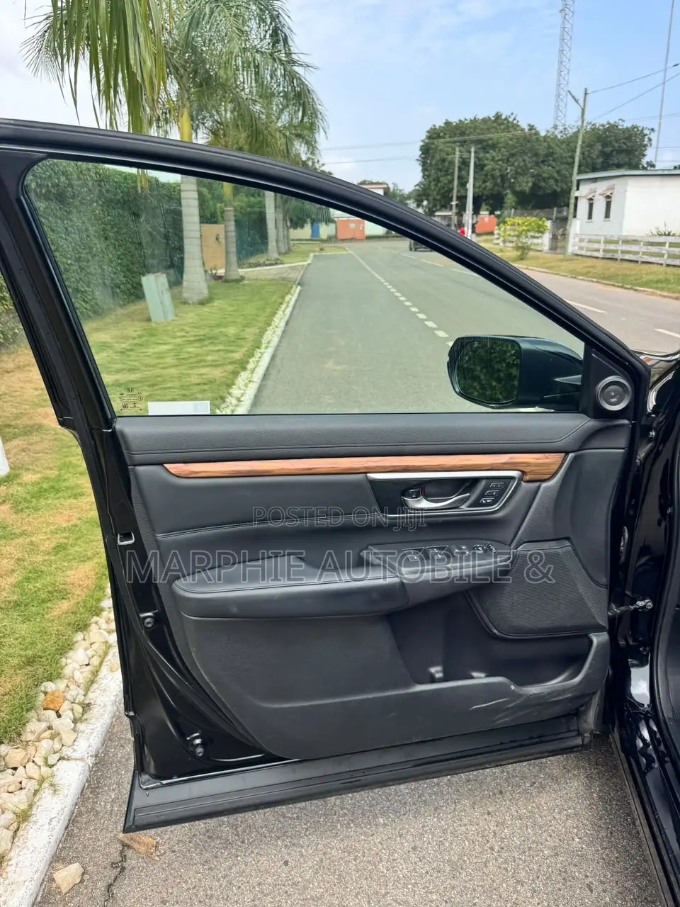 Honda CR-V Touring AWD 2019 Black