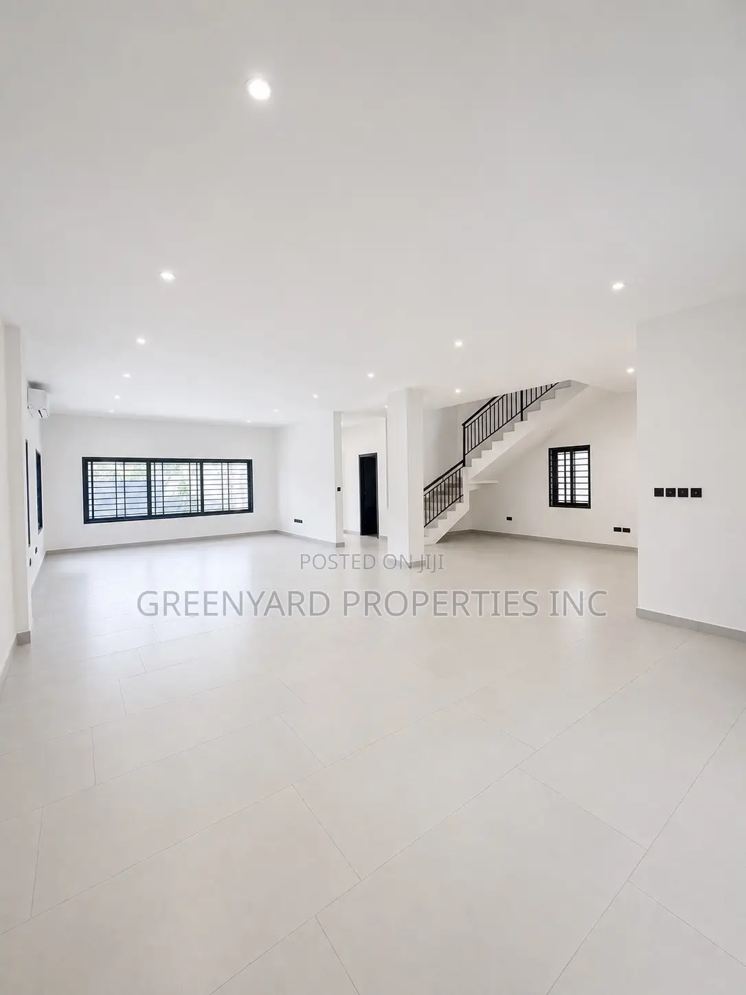 5bdrm House in American House, East Legon for rent