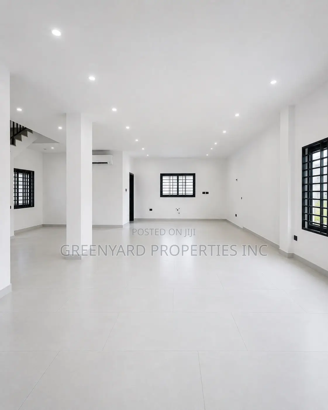 5bdrm House in American House, East Legon for rent