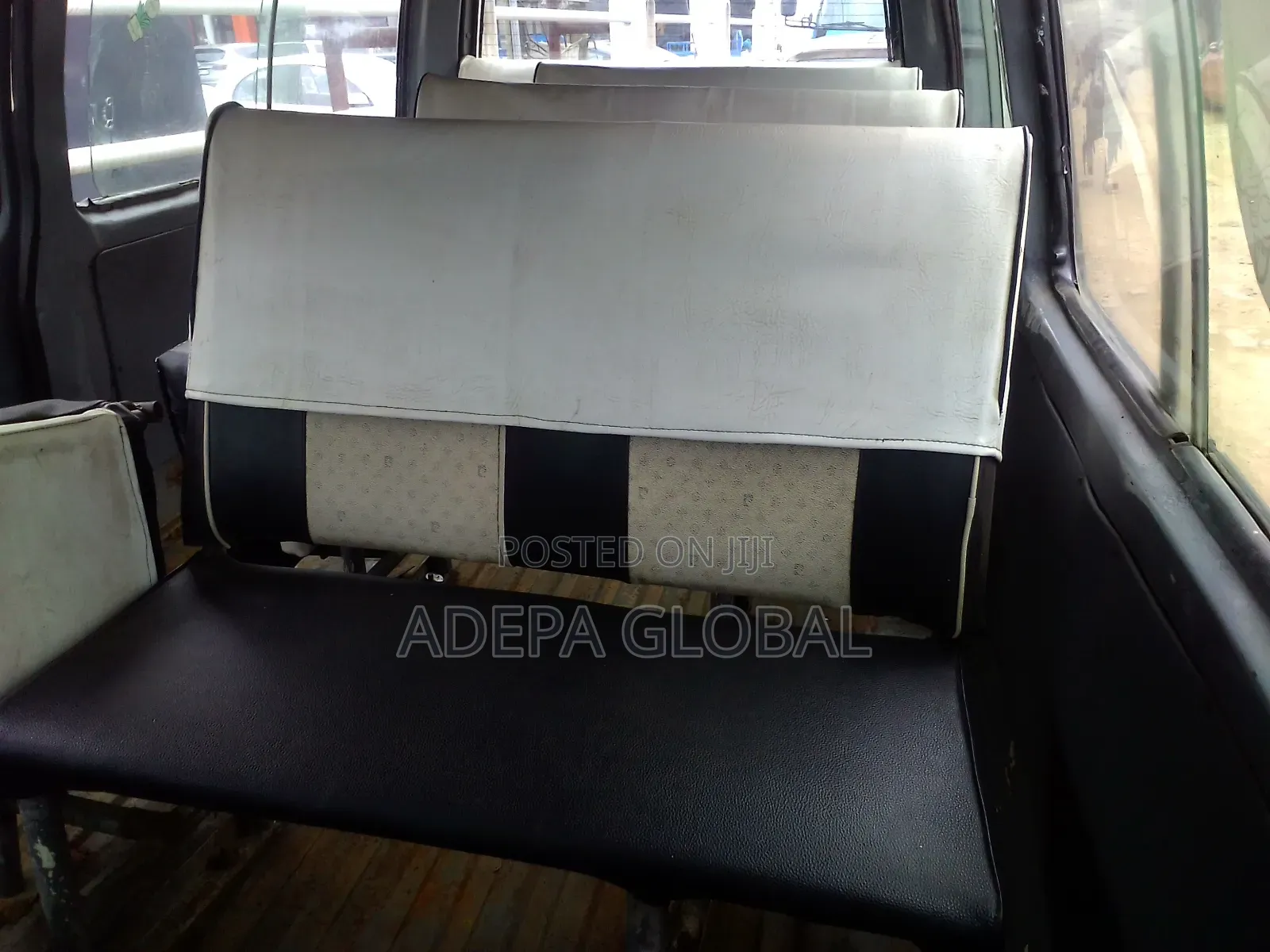 Nissan Caravan (Urvan) 2011 Grey