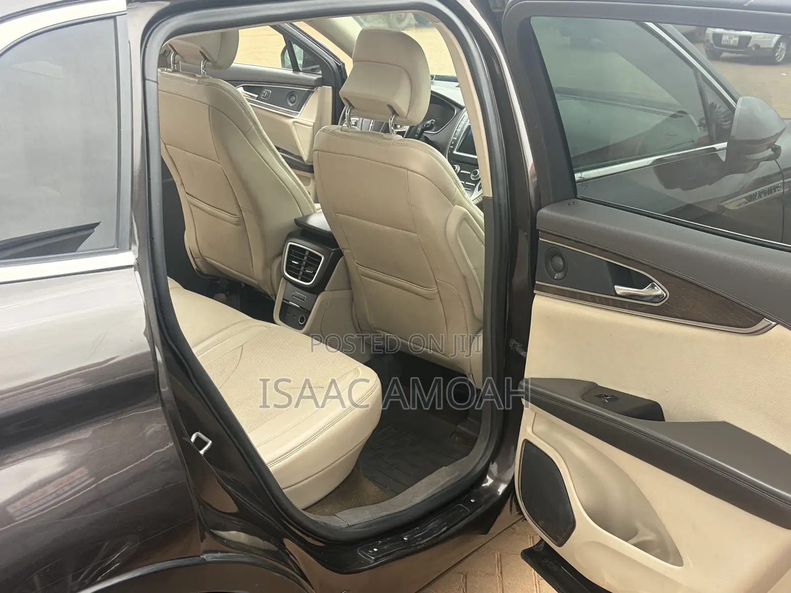 Lincoln Nautilus Reserve AWD 2019 Brown