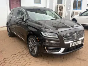Lincoln Nautilus Reserve AWD 2019 Brown