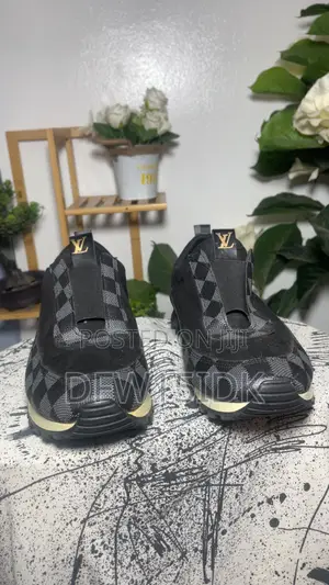 Black Louis Vuitton Shoe