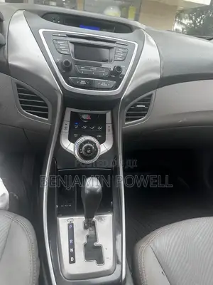Hyundai Elantra GLS Sedan FWD (1.8L 4cyl 6A) 2013 Black