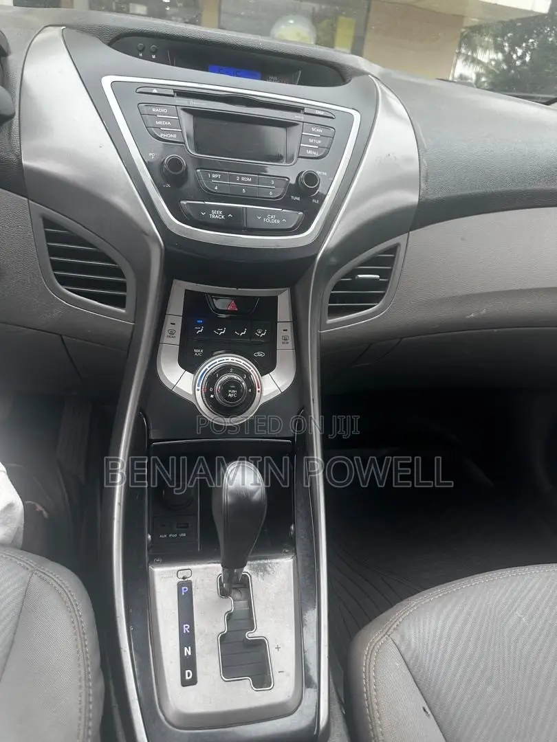Hyundai Elantra GLS Sedan FWD (1.8L 4cyl 6A) 2013 Black