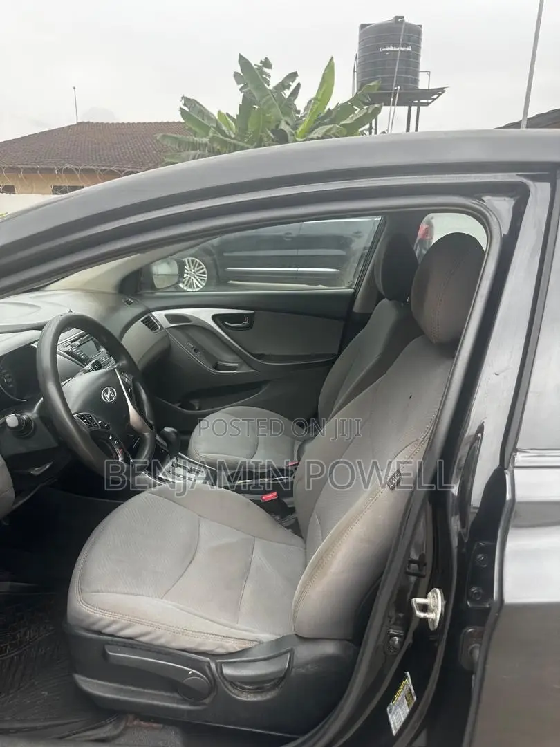 Hyundai Elantra GLS Sedan FWD (1.8L 4cyl 6A) 2013 Black