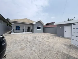 3bdrm House in Ab Richie Properties, Baatsona Total for rent