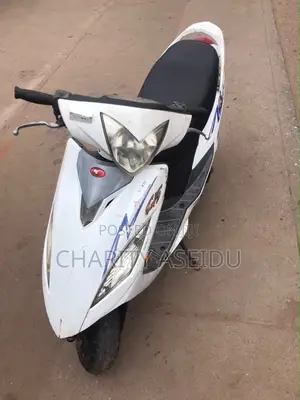 Kymco 2015 White