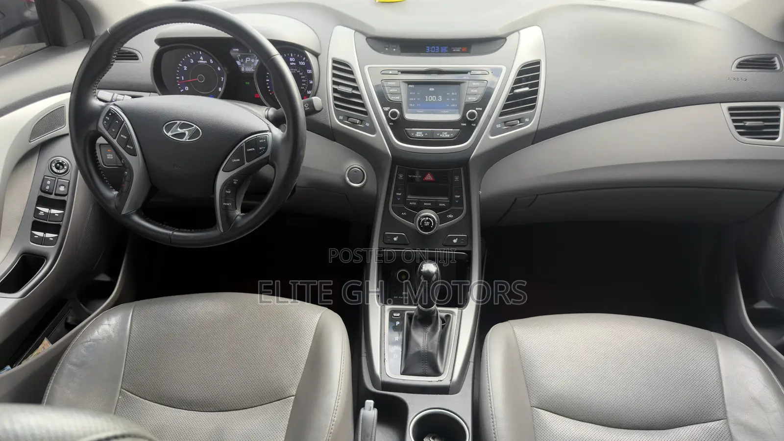 Hyundai Elantra Limited Sedan FWD (1.8L 4cyl 6A) 2016 Red