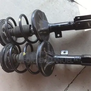 Mitsubishi Outlander Front Shocks, 2010