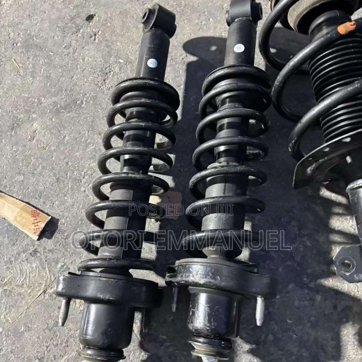 Mitsubishi Outlander, Front and Back Shocks 2017