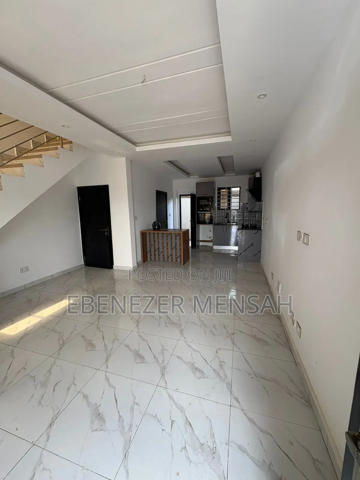 2bdrm Townhouse / Terrace in Ashaley Botwe, School Junction for rent