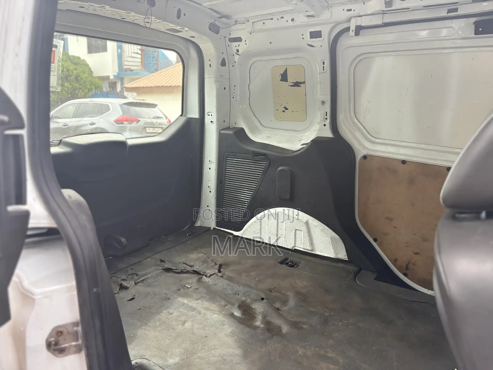 Ford Transit 2016 White