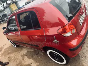 Hyundai Getz 2010 Red