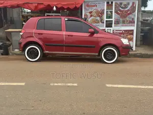 Hyundai Getz 2010 Red