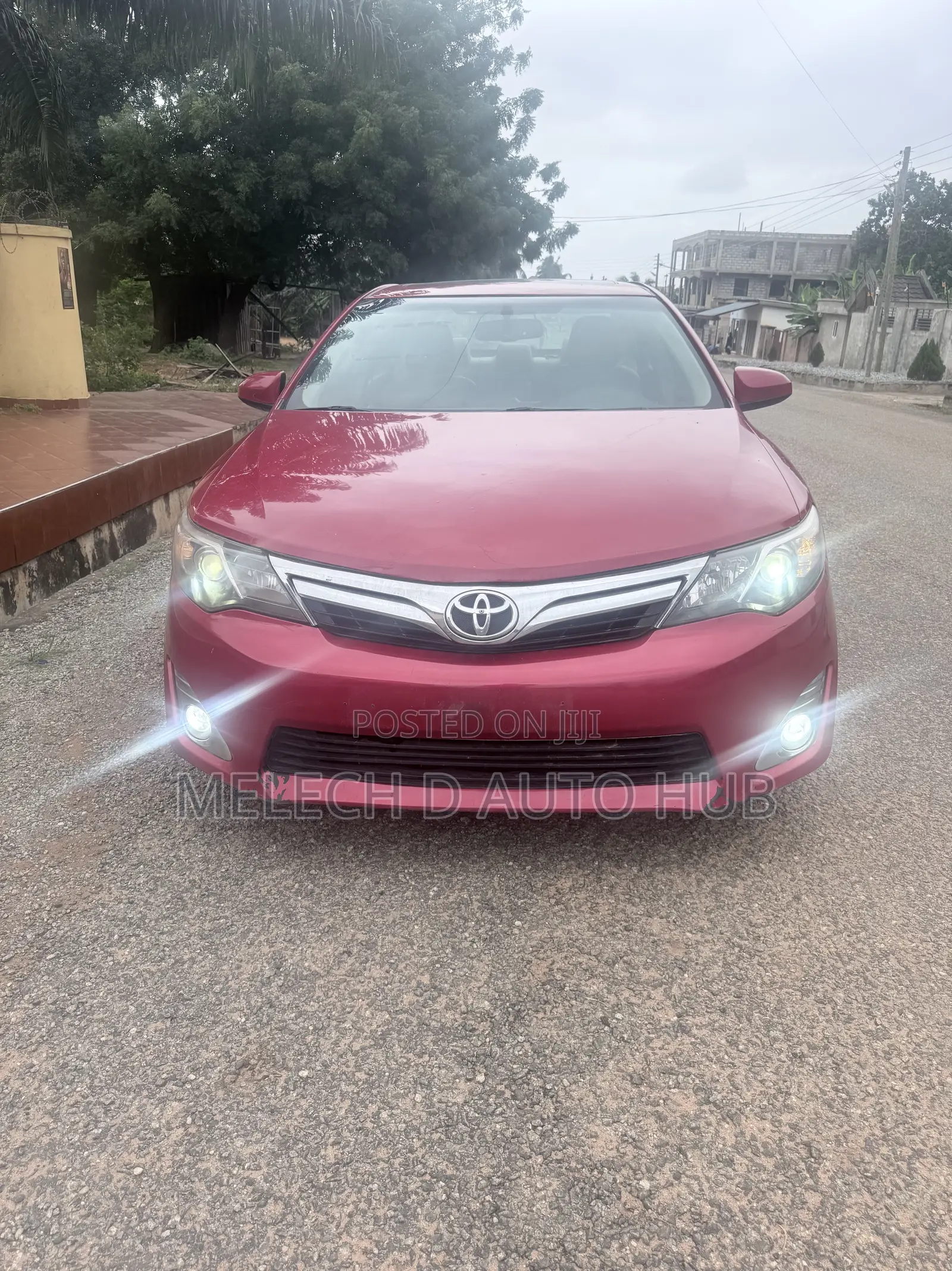 Toyota Camry XLE 4dr Sedan (2.5L 4cyl 6A) 2014 Red