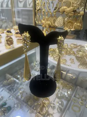 High Quality Earring